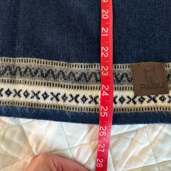 NWOT Alpaca Wool Sweater with Andean Llama Design Medium - Picture 13 of 16